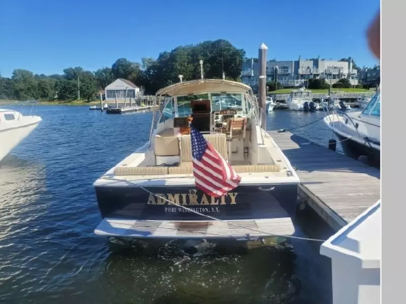 2005 Hunt Yachts Surf Hunter