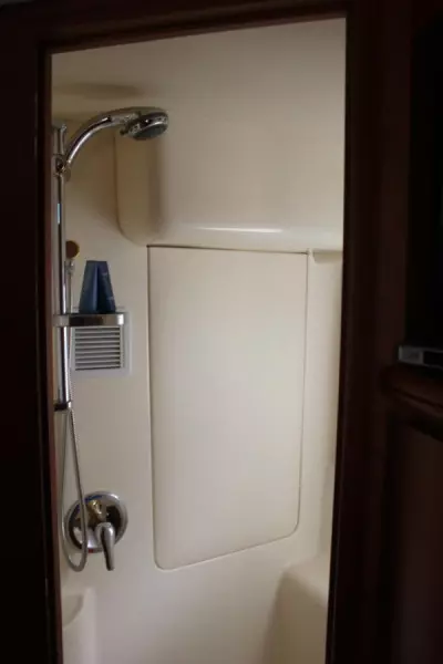 Aft Master Shower