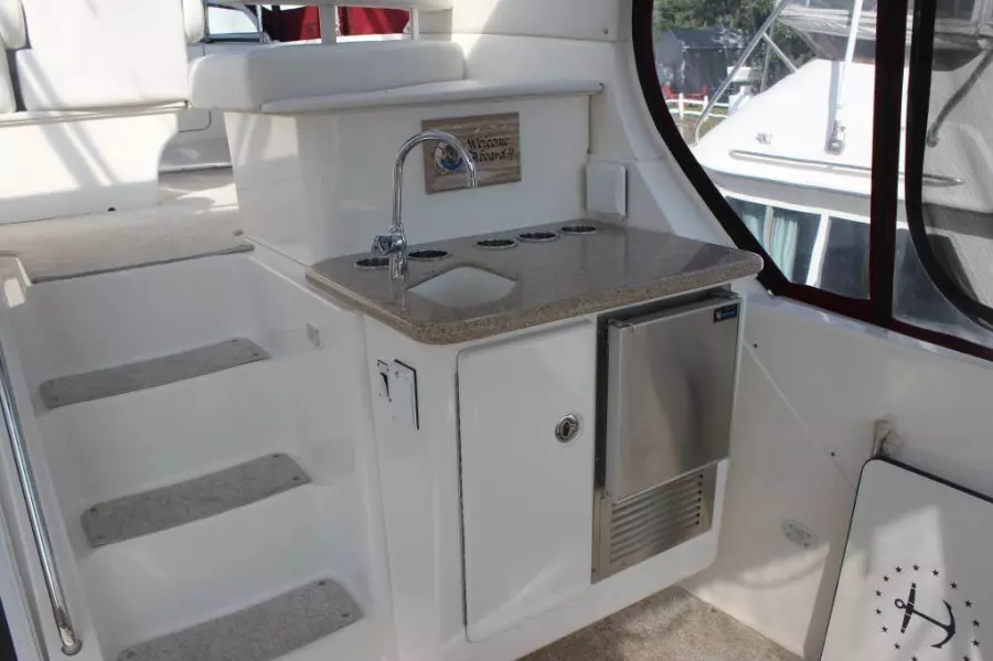 Aft Cockpit
