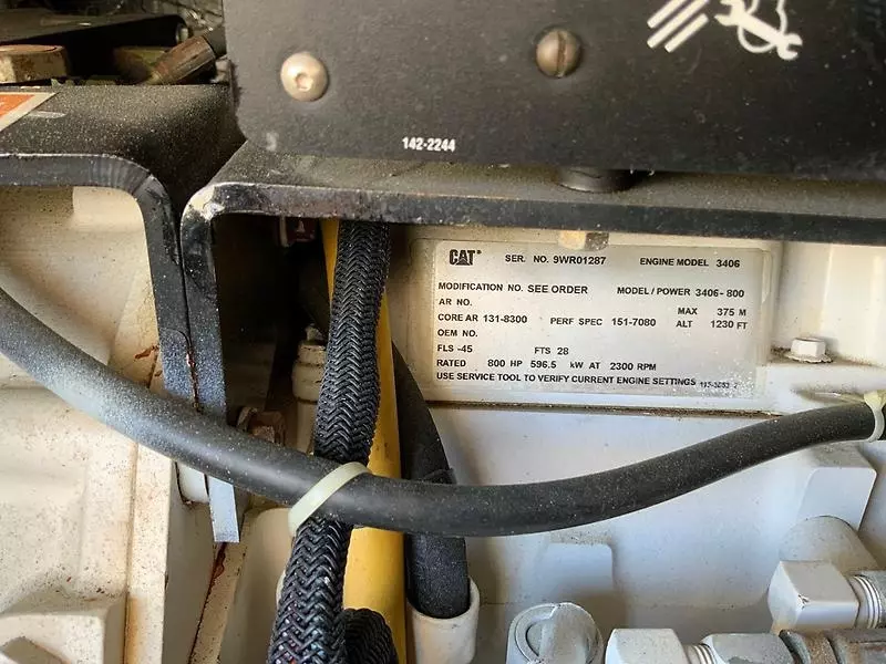 2000 Tiara Yachts 5200 Express