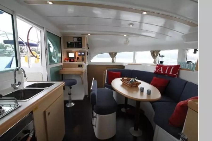 2008 Lagoon 380 S2