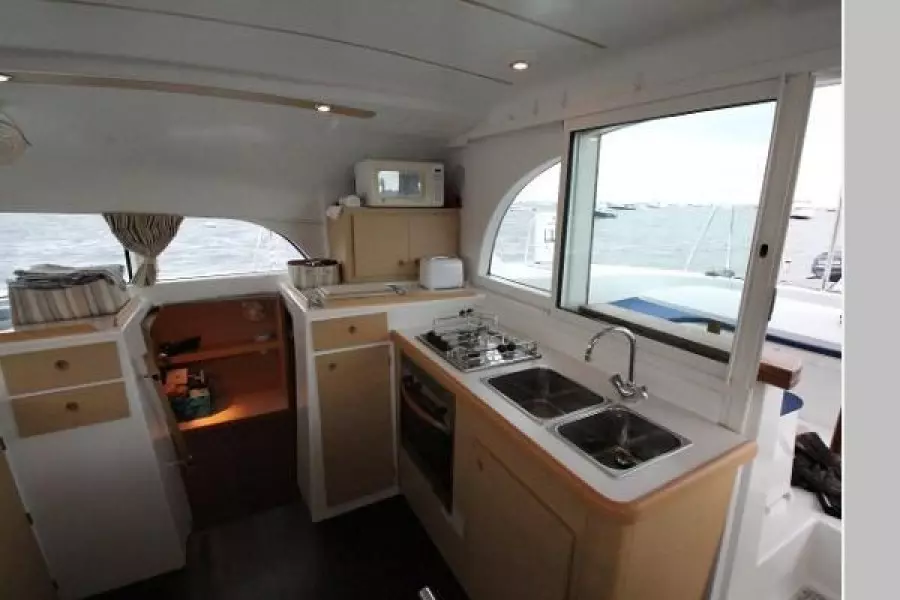 2008 Lagoon 380 S2
