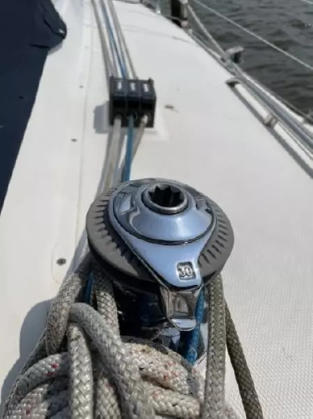 2001 Hunter Sloop