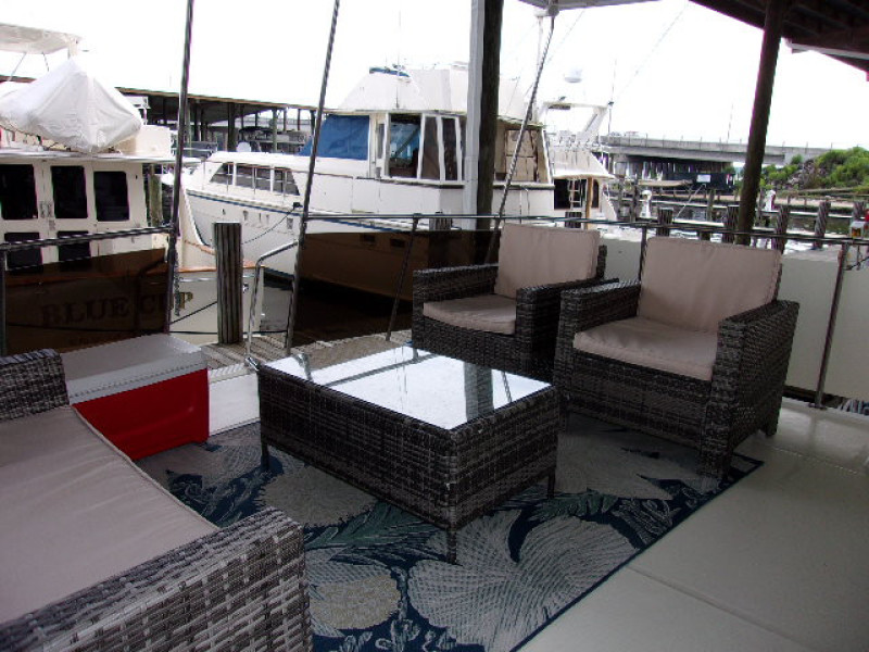 1985 Chris-Craft 425
