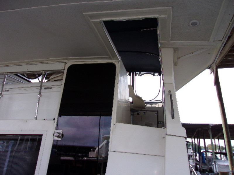 1985 Chris-Craft 425