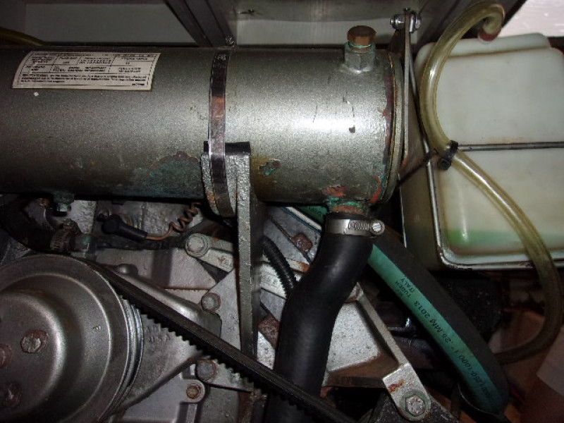 1985 Chris-Craft 425