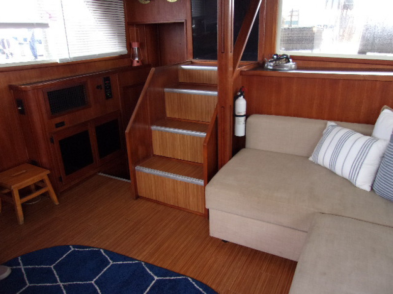 1985 Chris-Craft 425