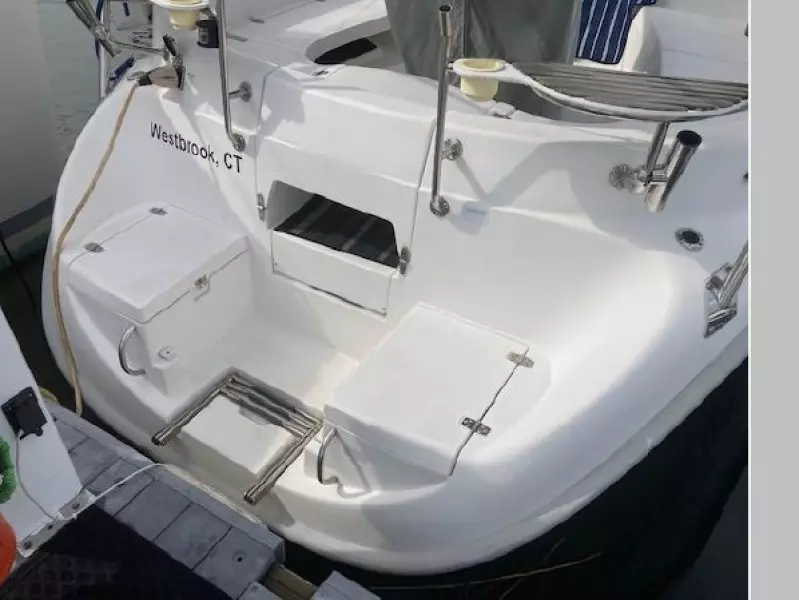 2001 Hunter 320