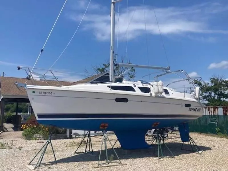 2001 Hunter 320