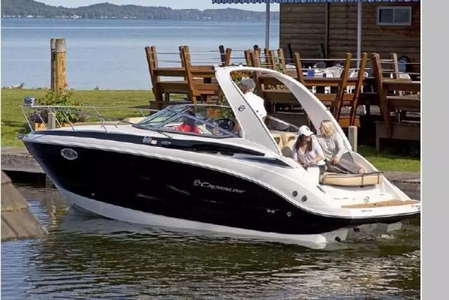 2019 Crownline 264 CR