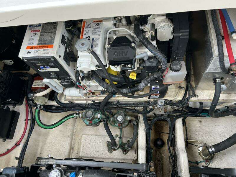 31ft Sea Ray Yacht For Sale