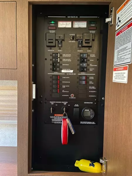 31ft Sea Ray Yacht For Sale