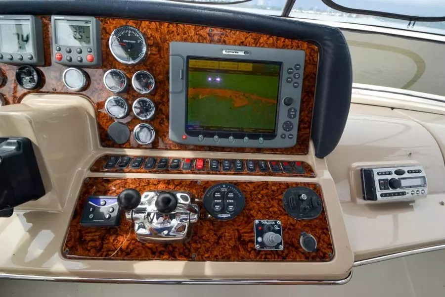 2007 Carver 42 SS