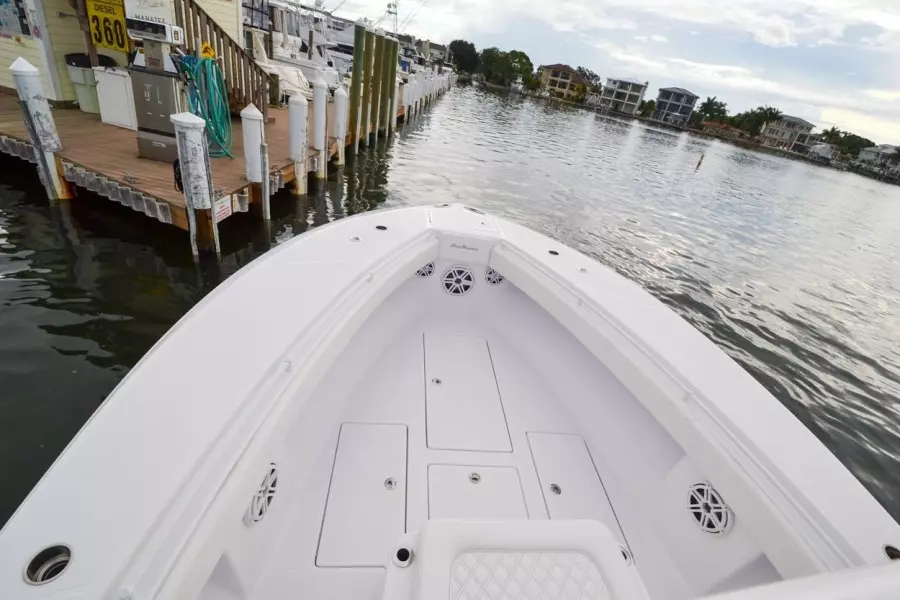 Comin in Reel Hot 35ft SeaHunter Yacht For Sale