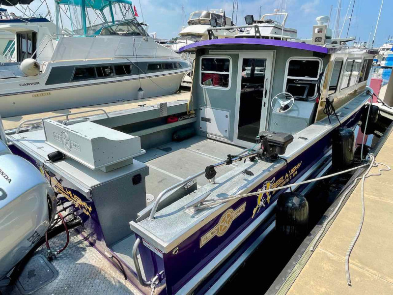2018 Allied 32 Dominator