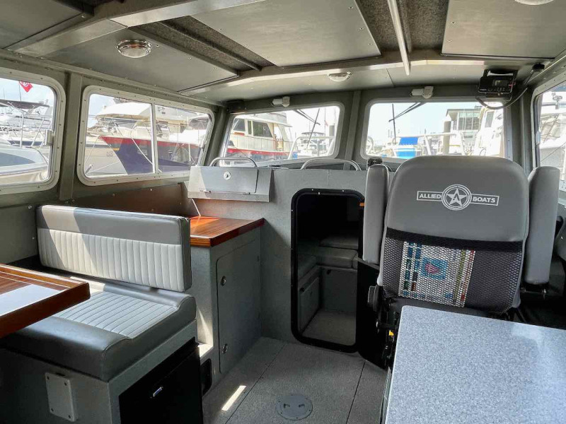 2018 Allied 32 Dominator