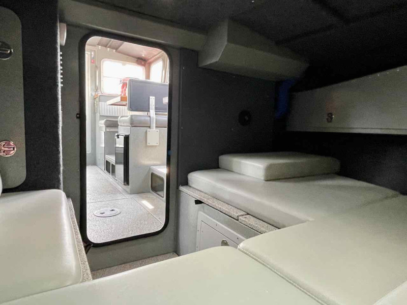 2018 Allied 32 Dominator