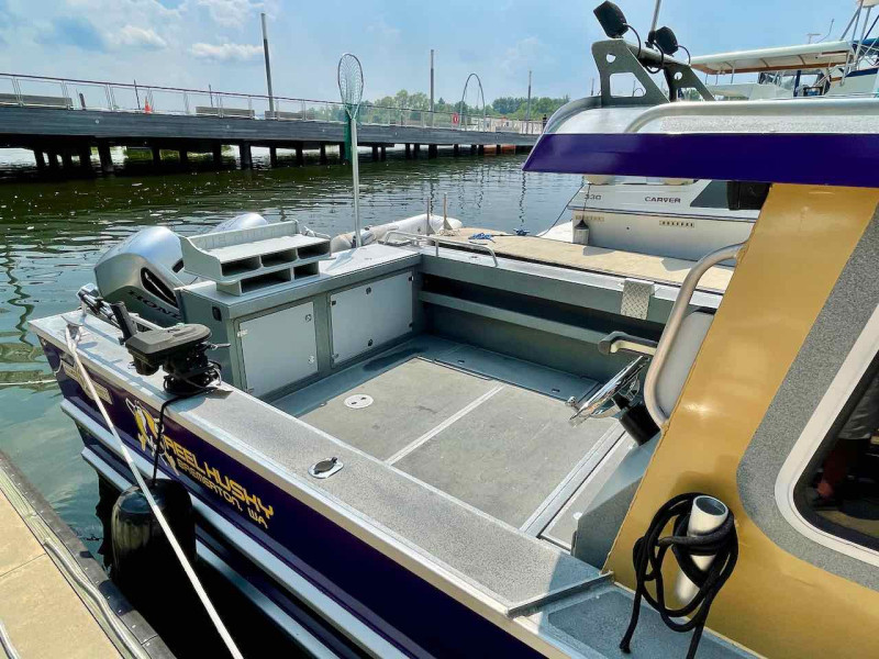 2018 Allied 32 Dominator
