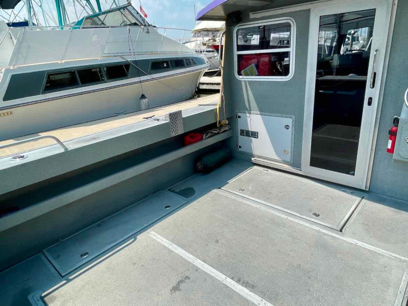 2018 Allied 32 Dominator