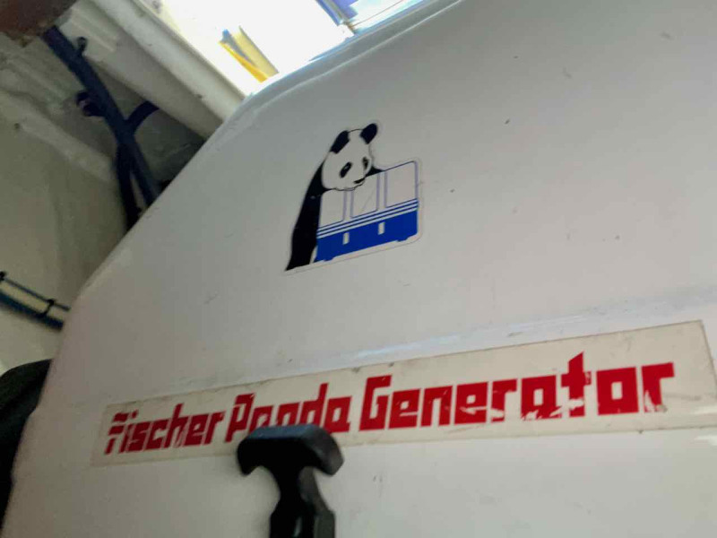 2001 Island Packet 380