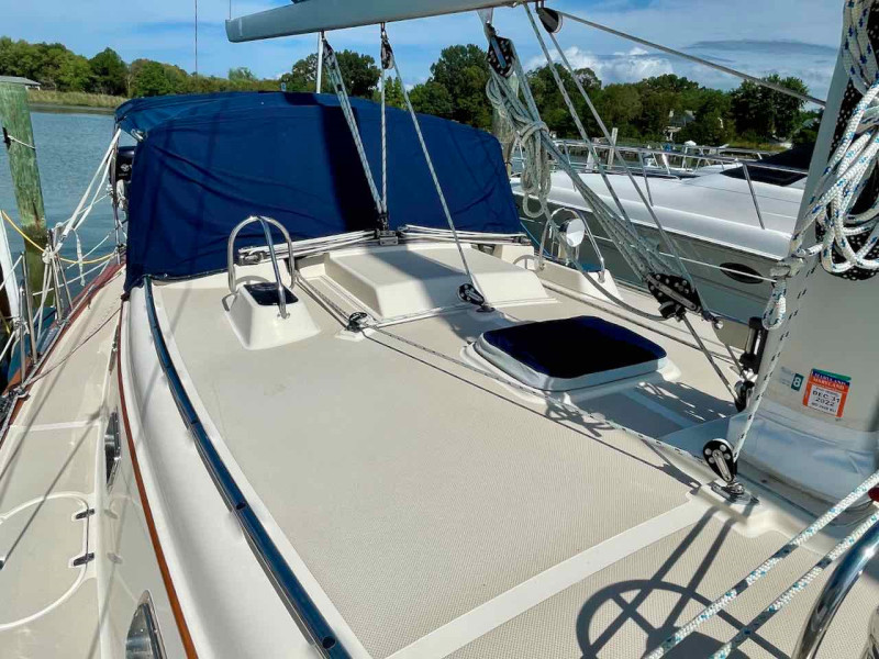 2001 Island Packet 380