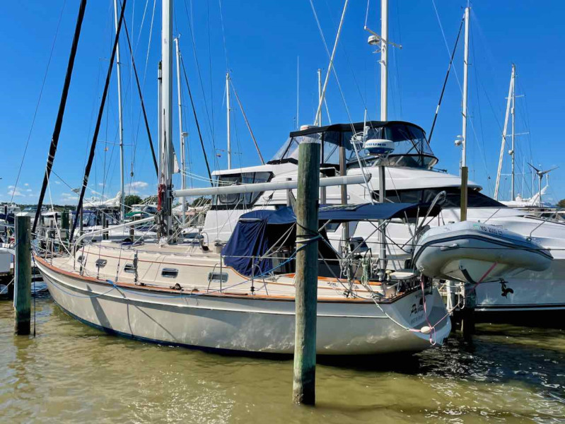 2001 Island Packet 380