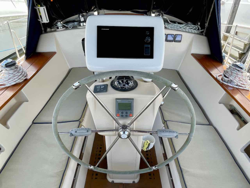 2001 Island Packet 380