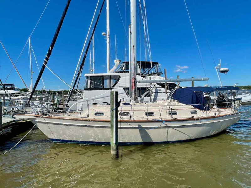 2001 Island Packet 380