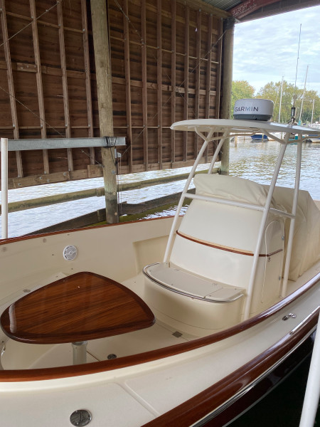 2003 Hinckley T29C