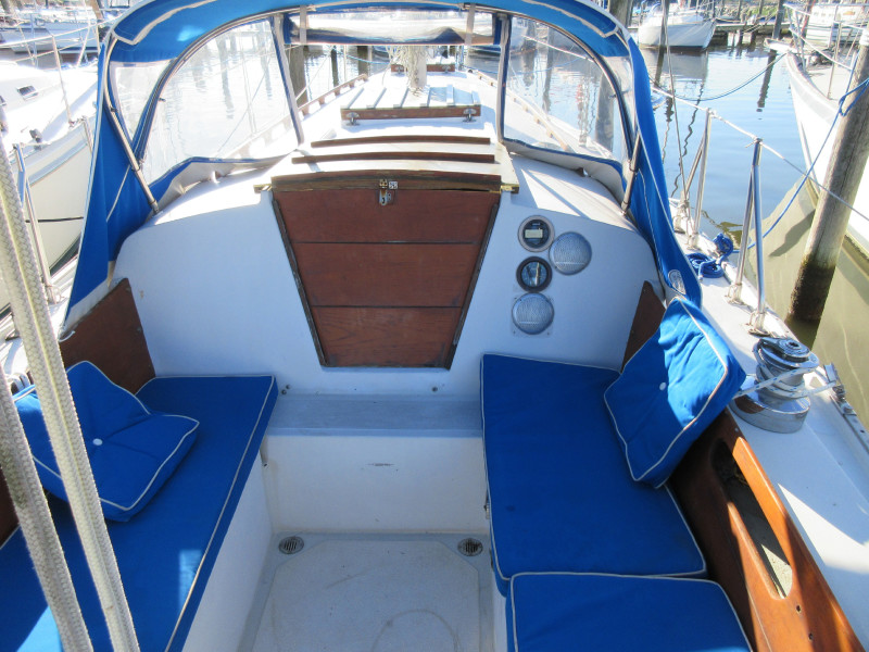 1974 Ericson 35-2