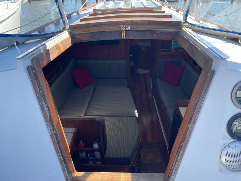 1974 Ericson 35-2