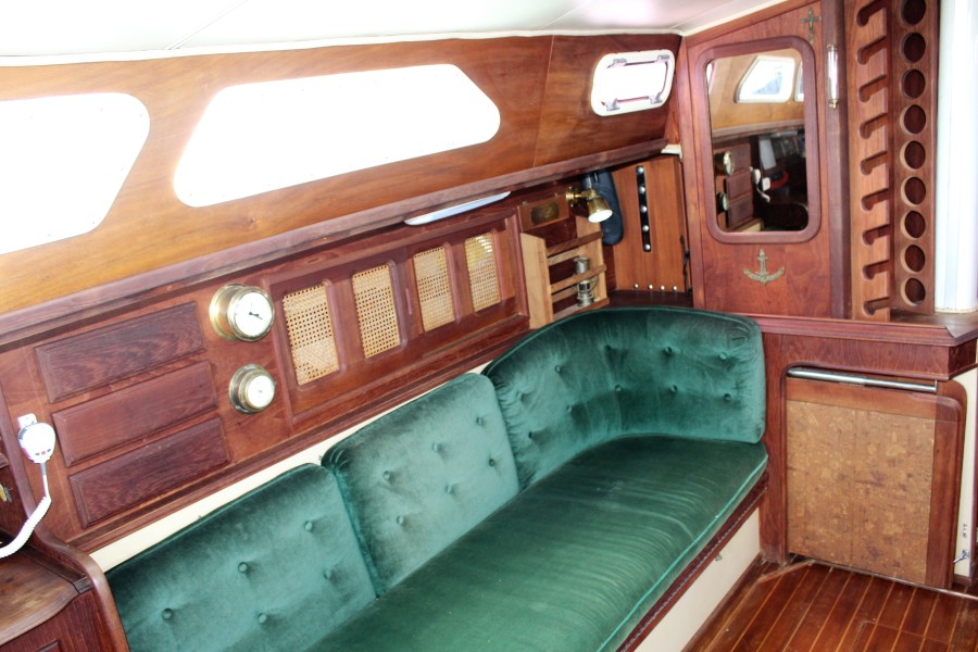1982 Islander