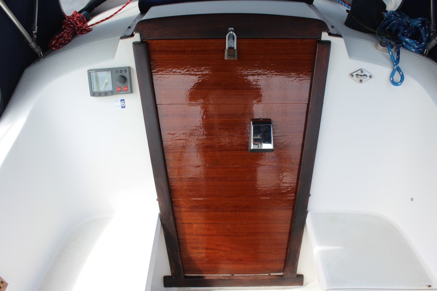 1982 Islander