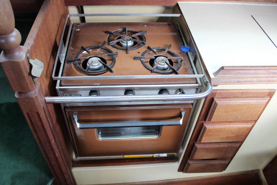 1982 Islander