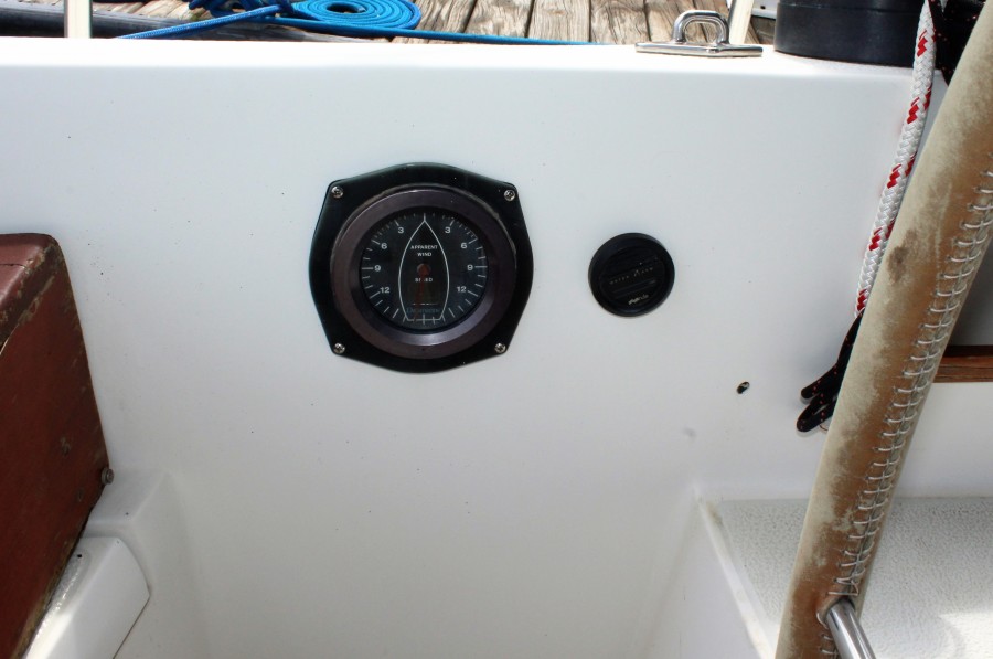 1982 Islander
