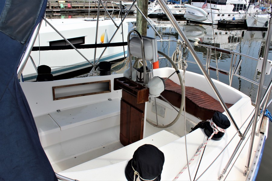 1982 Islander