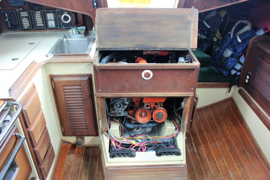1982 Islander