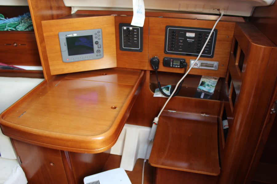 2005 Beneteau 36.7