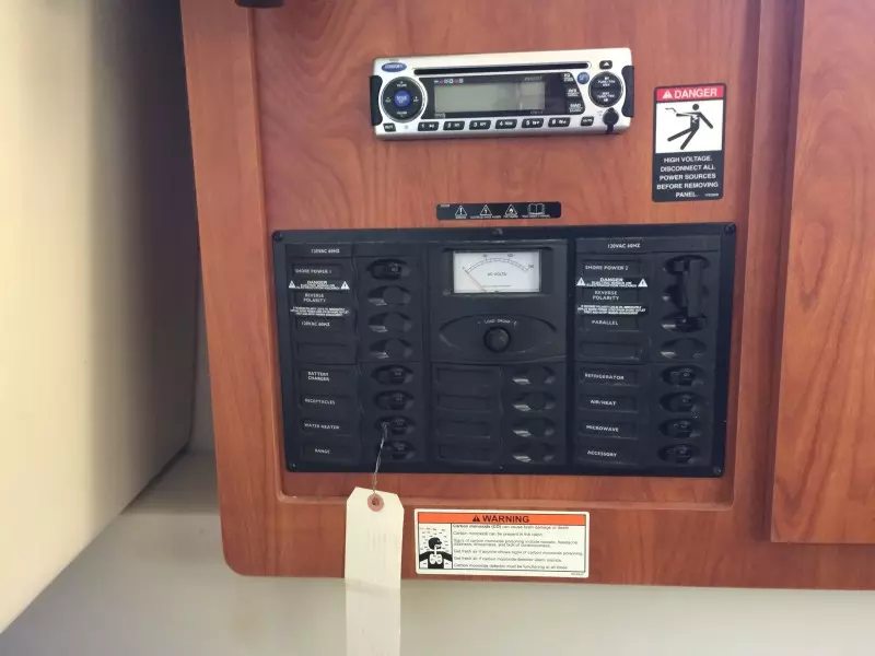 2012 Bayliner Discovery