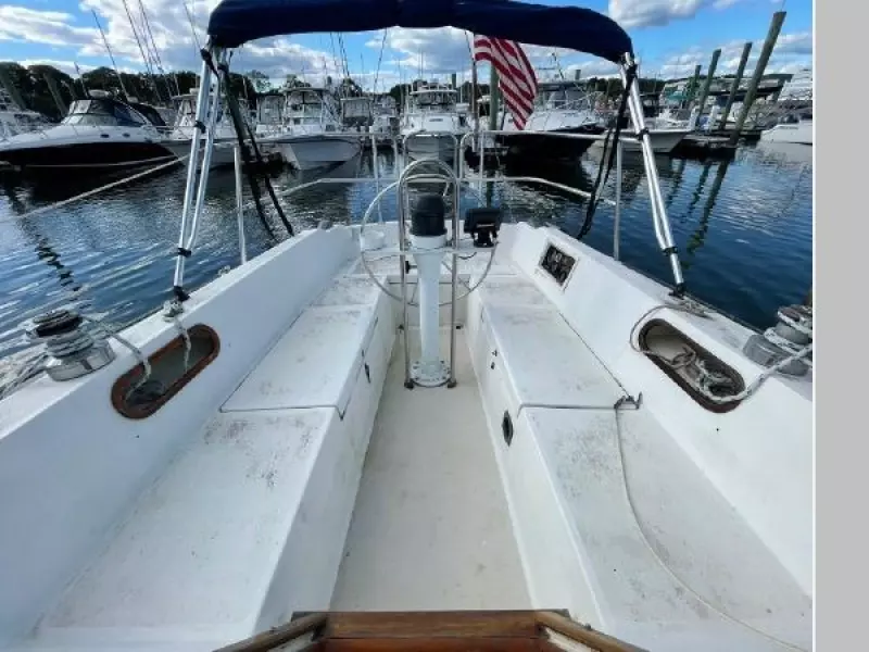 1984 Catalina C-30
