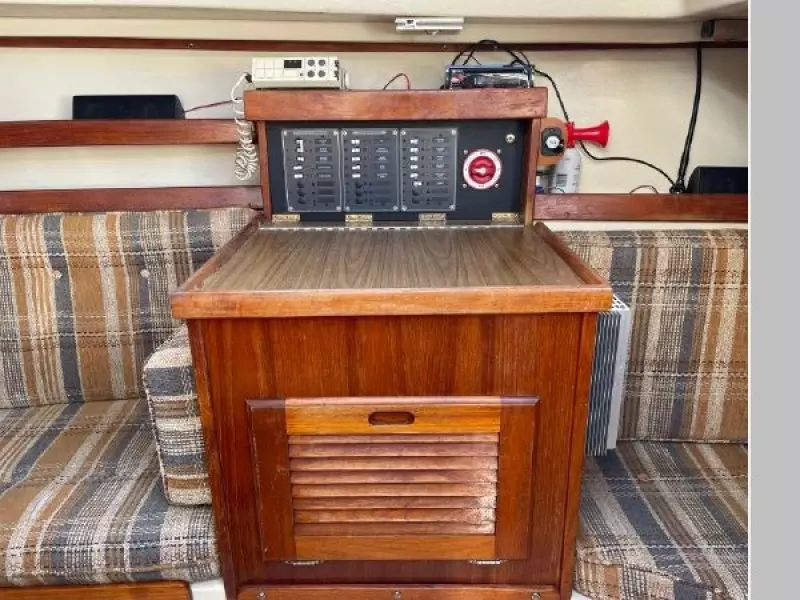 1984 Catalina C-30
