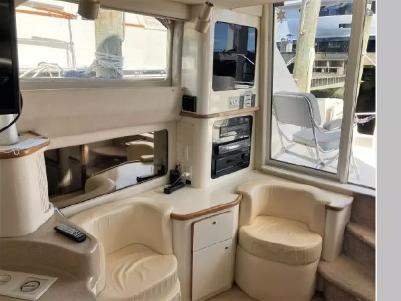 1997 Sea Ray 440 Express Bridge
