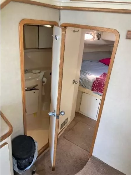 1997 Sea Ray 440 Express Bridge