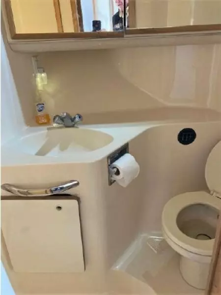 1997 Sea Ray 440 Express Bridge