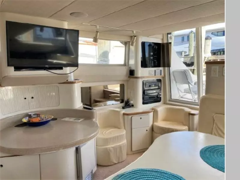 1997 Sea Ray 440 Express Bridge