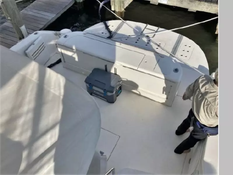 1997 Sea Ray 440 Express Bridge