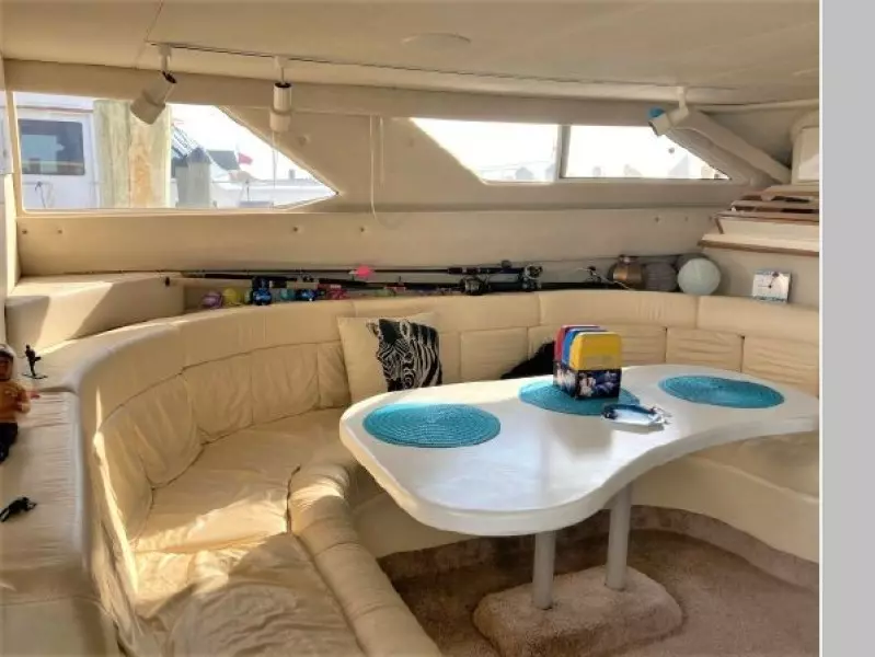1997 Sea Ray 440 Express Bridge