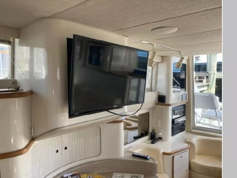 1997 Sea Ray 440 Express Bridge