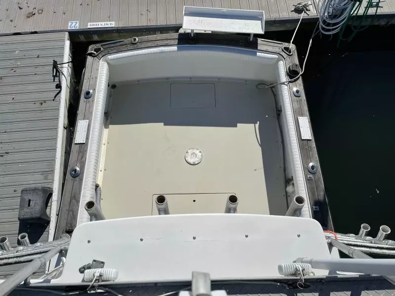 1985 Topaz 29 Sportfish