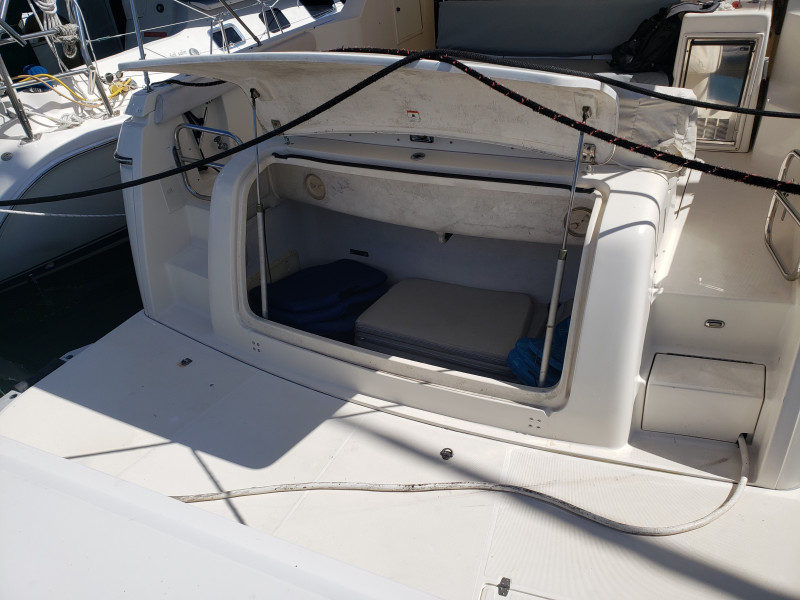 1996 Tiara Yachts 400 Express